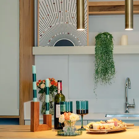 Hane Cunda فندق *