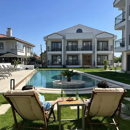 Hane Cunda Hotel 3*